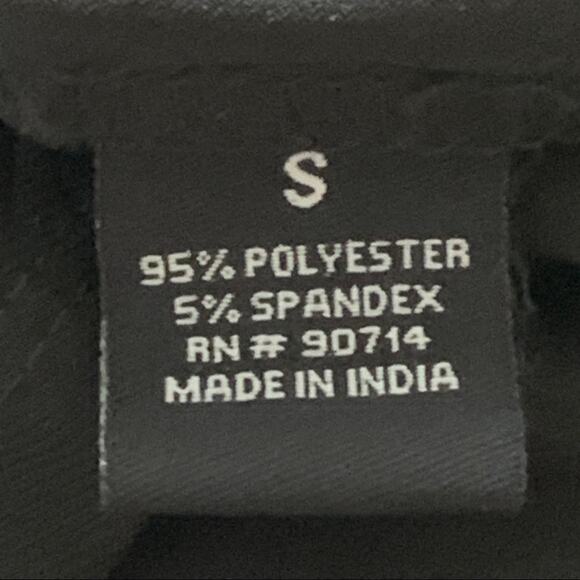 Coco Bianco Top Black Cold Shoulder Chain Strap Detail Top Size Medium NEW - Picture 10 of 13